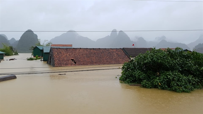 Nha phao chong lu cua nguoi dan Tan Hoa