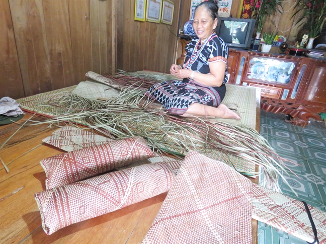 Chỉ có giấc ngủ là thật Chi co giac ngu la that