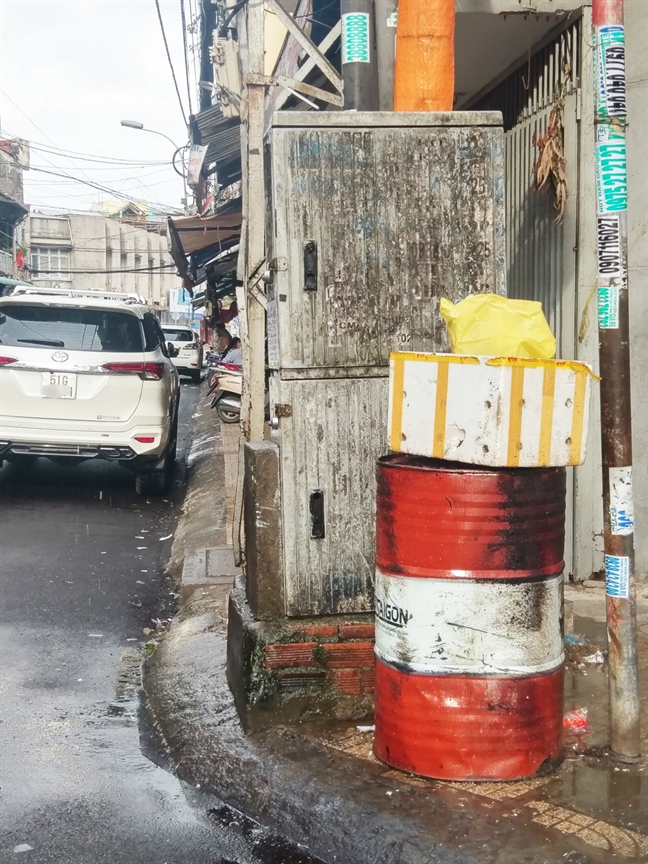 Nhung 'Rang Dong' giua Sai Gon - Bai 1: Tu than lon von trong khu dan cu