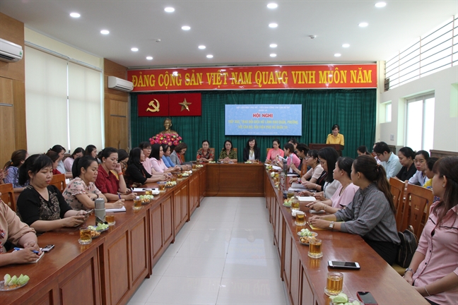 Nu lanh dao can chu dong, tu tin khang dinh nang luc cua minh