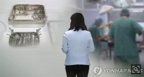 Đến viện truyền dinh dưỡng, mẹ bầu Việt bị bác sĩ Hàn Quốc phá thai nhầm