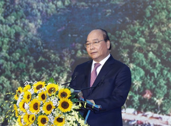 Thủ tướng Chính phủ Nguyễn Xuân Phúc: 'Việt Nam kiên quyết không đánh đổi  môi trường để phát triển kinh tế, làm ảnh hưởng tới phát triển bền vững'
