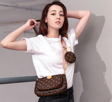 Chiéc túi ‘3 trong 1’ của Louis Vuitton trỏ thành con sót của làng thòi trang thé giói