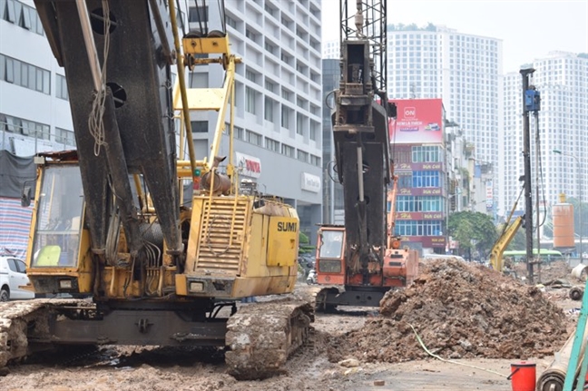 Mua vang vua tanh, Ha Noi mo mit tro lai