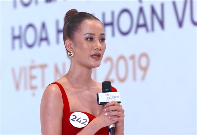 Thi sinh ‘Hoa hau Hoan vu Viet Nam 2019’: cha de 'Xuan toc do' la Nam Cao!