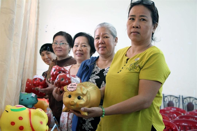 Lan toa thong diep 'Hanh phuc khong chi la nhan ma con la cho di'