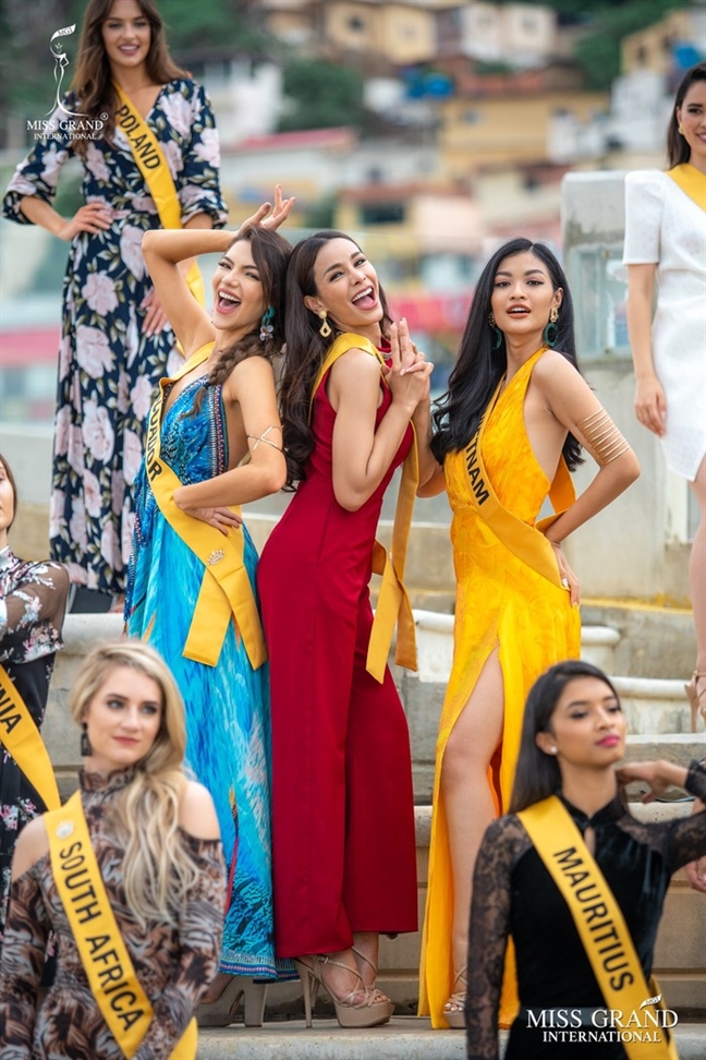 A hau Kieu Loan lot top binh chon Miss Grand 2019