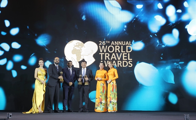 Vietnam Airlines don nhan 3 giai thuong uy tin tai World Travel Awards Asia 2019