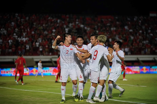 Tuyen Viet Nam gianh chien thang 3-1 truoc Indonesia