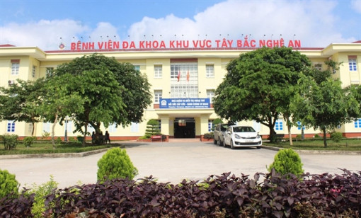 2 bé gái sinh đôi tử vong sau khi tiêm vắc xin viêm gan B