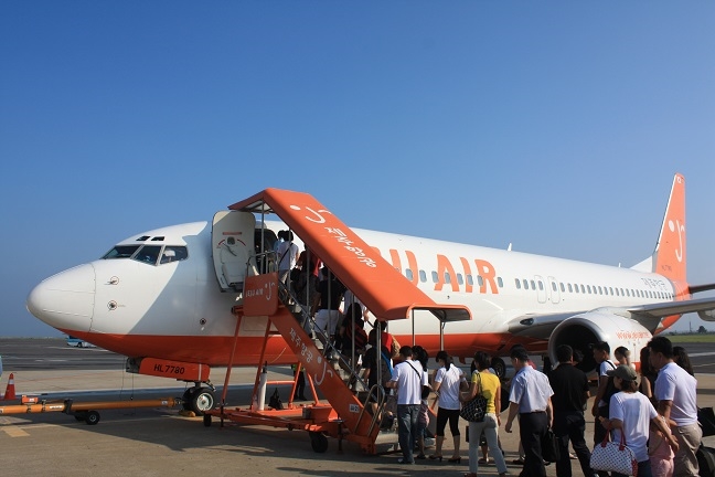 Kich cau thi truong Viet Nam, Jeju Air uu tien tuyen phi hanh doan nguoi Viet