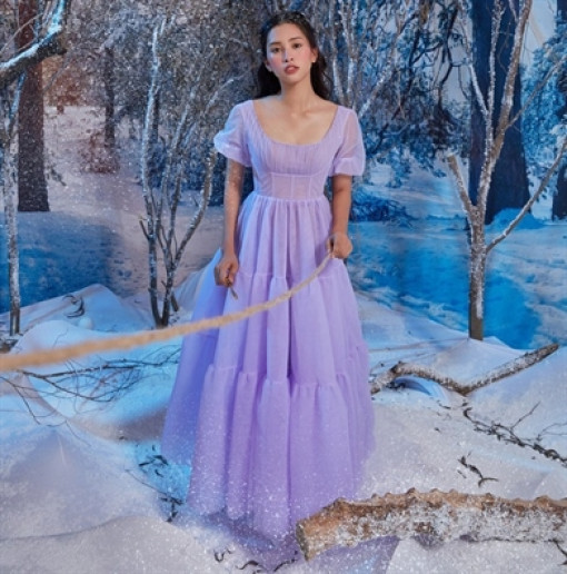 Dàn sao Việt và sao ngoại xóa định kiến 'diện đồ tím lịm là sến súa'