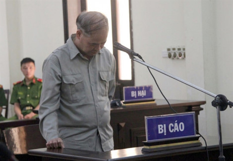 Cựu hiệu trưởng xâm hại tình dục 9 nam sinh Đinh Bằng My lĩnh 8 năm tù