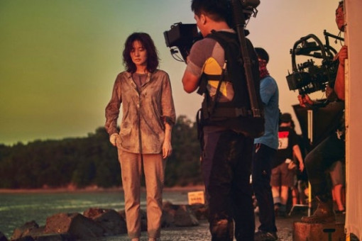 Tạo hình của Lee Young Ae trong bộ phim tái xuất sau 14 năm