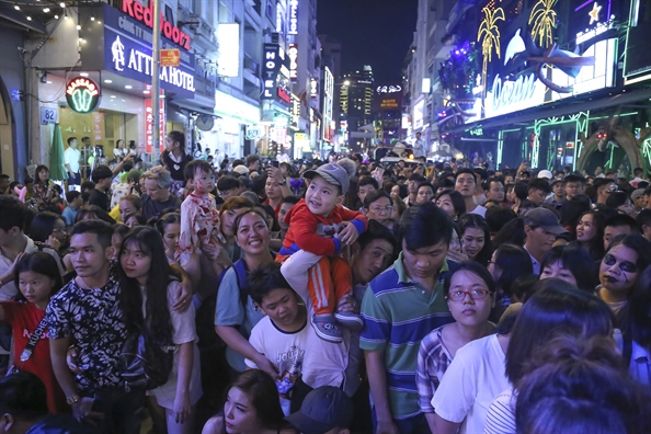 Pho tay Bui Vien dong nghit nguoi trong dem Halloween