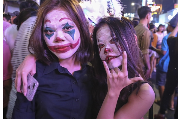 Pho tay Bui Vien dong nghit nguoi trong dem Halloween