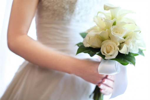 Tuổi nào cho em… kết hôn?