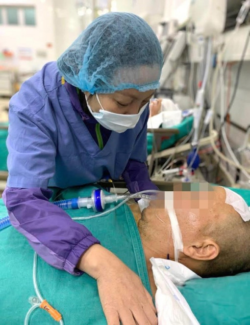 Đêm cuối chồng 'ra đi', người vợ xin anh hiến 12 đoạn gân để... cứu người