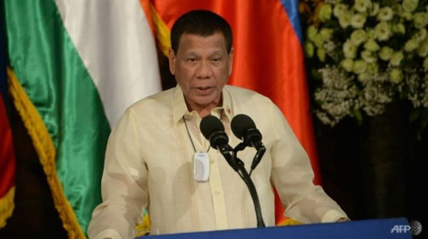Tổng thống Philippines thừa nhận sức khỏe không tốt