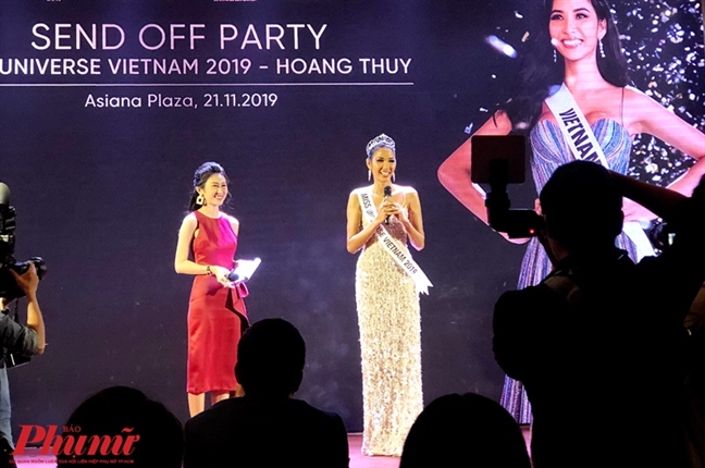Hoang Thuy mang 'Ca phe' du thi dau truong 'Miss Universe 2019'