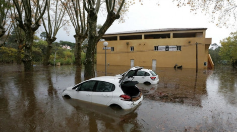 Lũ lụt ở miền đông nam nước Pháp khiến ít nhất 2 người thiệt mạng