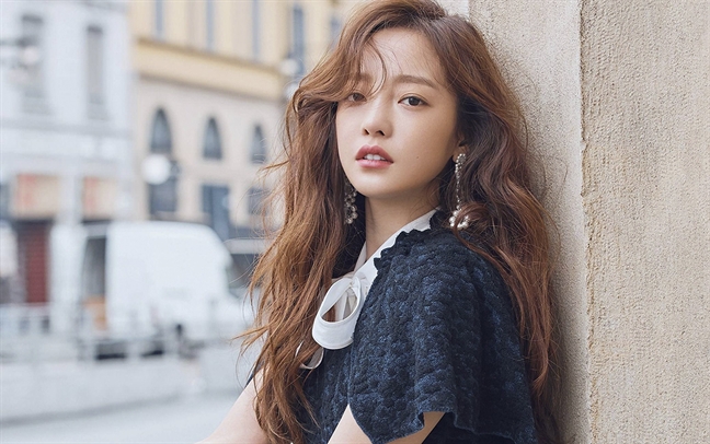 Goo Hara tu tu: Nuoc mat sau hao quang