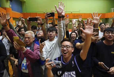 Bầu cử Hồng Kông: Phe ủng hộ dân chủ giành được nhiều phiếu hơn trước