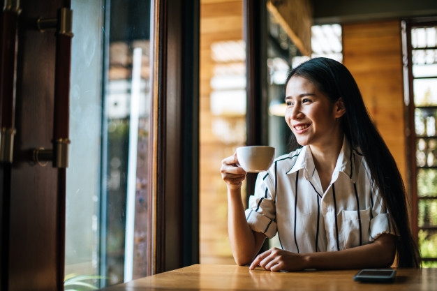 Nghi ve nguoi cu, ngap tran hoi tiec va day dut