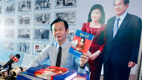 Ra mắt cuốn sách về cuộc đời phu nhân Thủ tướng Hun Sen