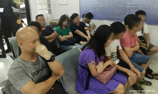 Làm việc lậu ở Philippines, 11 người Trung Quốc bị bắt