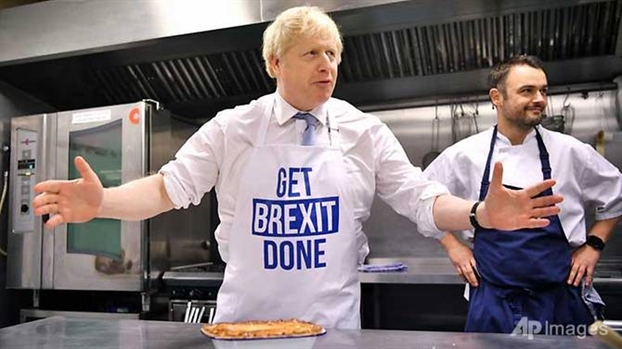Thu tuong Boris Johnson thang lon giup Anh tien gan hon den Brexit