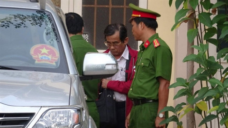 Khởi tố cựu chủ tịch UBND thành phố Phan Thiết