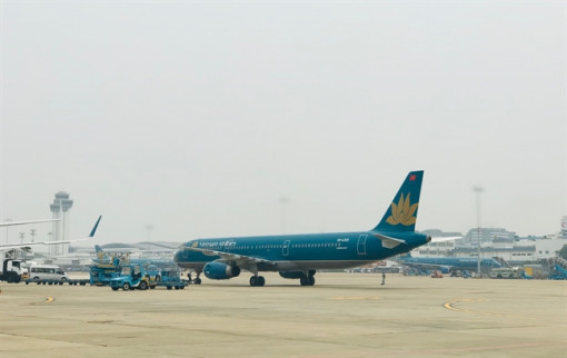 Bỏ giá trần vé máy bay chỉ lợi cho Vietnam Airlines