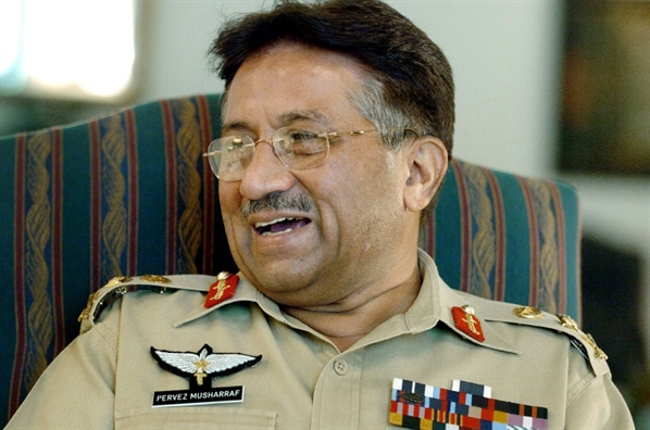 Cuu Tong thong Pakistan - Pervez Musharraf - bi toa tuyen an tu hinh vi phan quoc