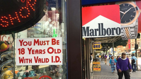 Mỹ: Trước 18 tuổi, nay 21 tuổi mới được mua thuốc lá!