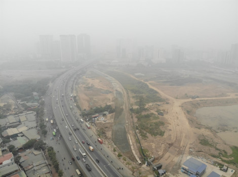 Hà Nội xem xét xếp lại lịch học khi không khí ô nhiễm ở mức 'nguy hại'