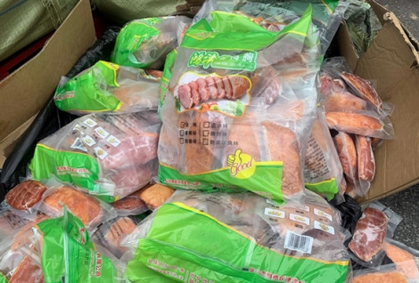 Hàng tấn thịt, phụ phẩm động vật Trung Quốc nhập lậu thu giữ tại siêu thị MM Mega Market