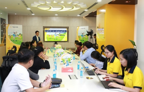 Sun Life đã tổ chức quay thưởng đợt cuối chương trình khuyến mãi “Sống tươi khỏe, sáng tương lai”