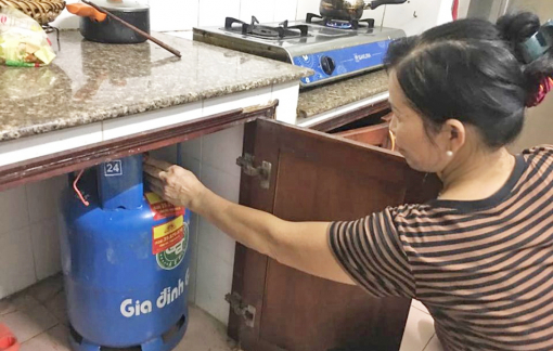 Cửa hàng, đại lý tự nâng giá gas bán lẻ