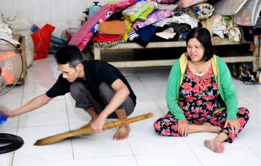 Đôi mắt mù và trái tim lành lặn