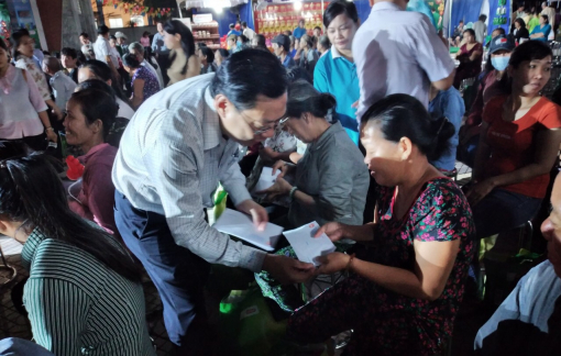 Xuân yêu thương về với người dân huyện ngoại thành