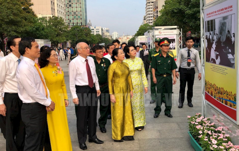 Khai mạc triển lãm “Đảng Cộng sản Việt Nam - Sáng mãi niềm tin”