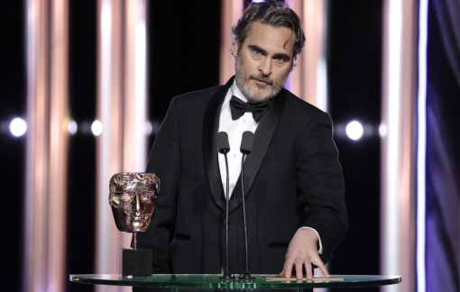 Joaquin Phoenix lên án nạn phân biệt chủng tộc