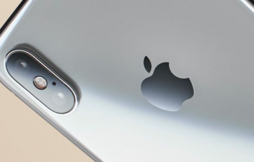 Apple bị phạt 25 triệu euro vì cố tình làm chậm các đời iPhone cũ