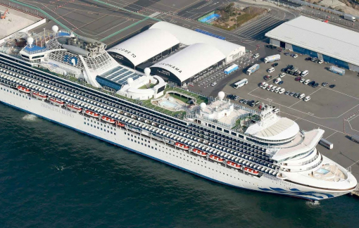 218 ca nhiễm Covid-19 trên tàu Diamond Princess tại Yokohama, tàu Westerdam cập bến Campuchia