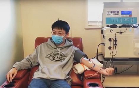 Clip: Các bệnh nhân Trung Quốc nhiễm COVID-19 hiến máu giúp cộng đồng sau khi khỏi bệnh