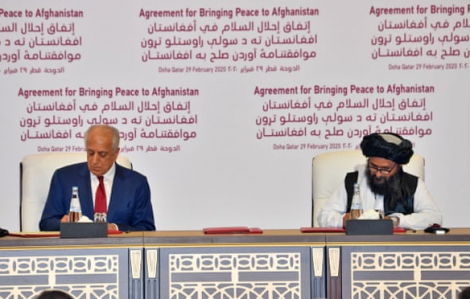 Mỹ ký thỏa thuận hòa bình với Taliban