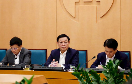 Bí thư Hà Nội khẳng định đủ nhu yếu phẩm cung cấp cho người dân