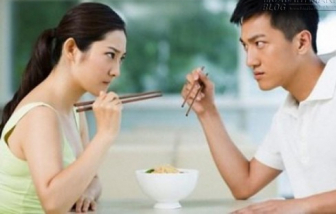 Cơm nhà phải như... chuyện ấy