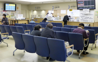 Nhật Bản thúc giục các địa phương sẵn sàng cho đỉnh dịch COVID-19